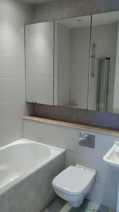 Appartamento Superior 5* Kensington, London Flat + Free Wi-Fi Esterno foto